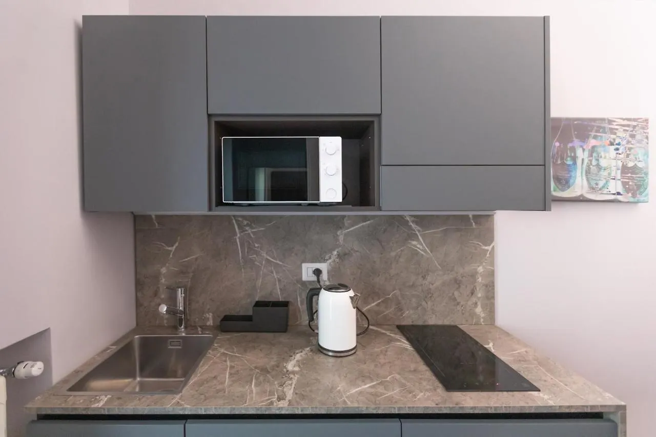*** Guest house Household Settembrini Hotel Milan Italy